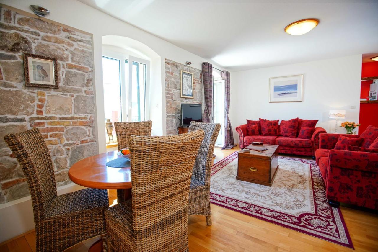 Boutique Guest Accommodation Zephyrus Split Exterior photo