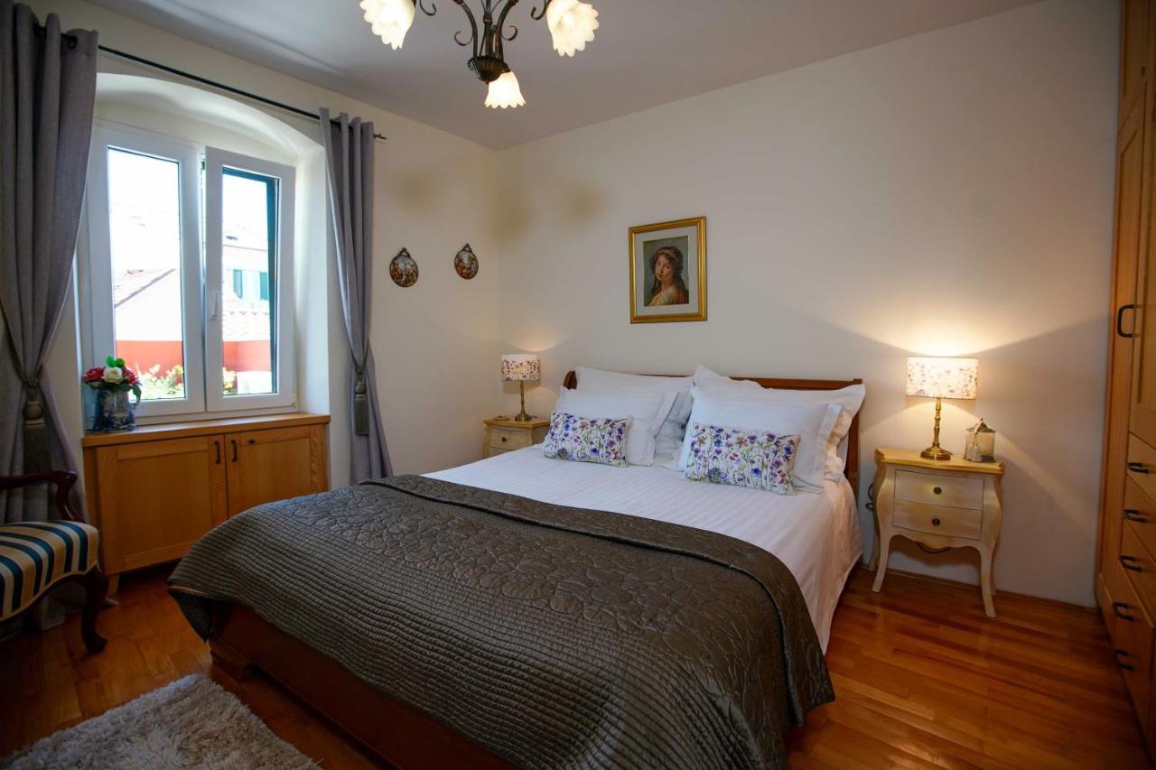 Boutique Guest Accommodation Zephyrus Split Exterior photo
