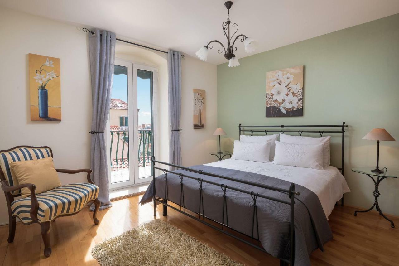 Boutique Guest Accommodation Zephyrus Split Exterior photo
